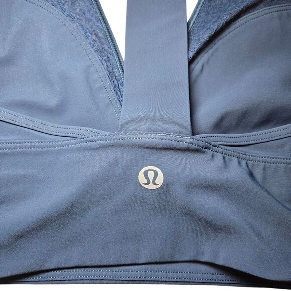 ❤️FINAL SALE❤️ Lululemon Twist & Train Bra - Jaded - Picture 6 of 7